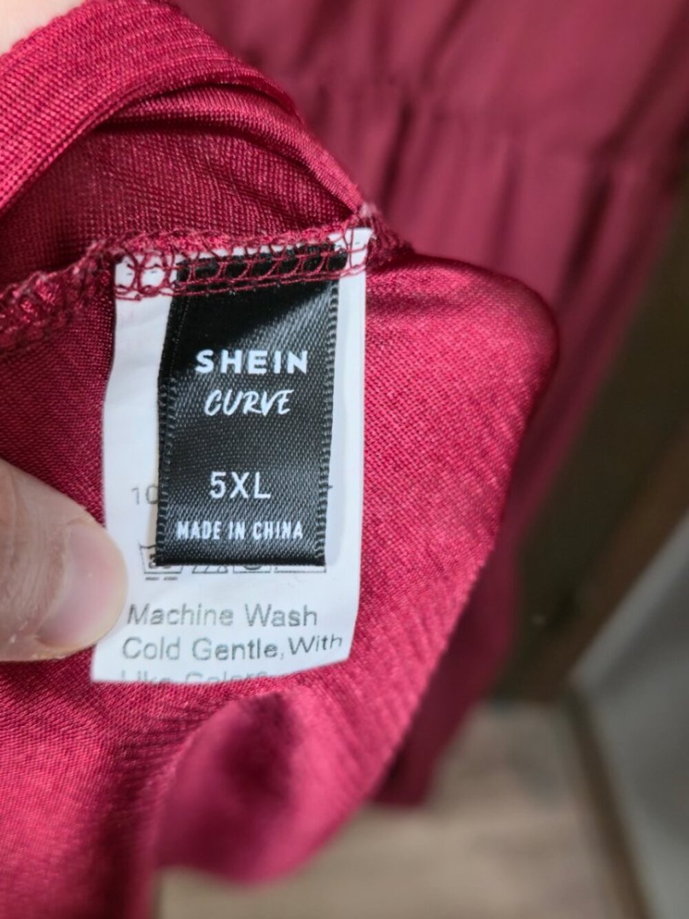 SHEIN Plus Size Burgundy Flowy Formal Dress – Fits Size 3XL (Labeled 5XL) - Picture 2 of 4